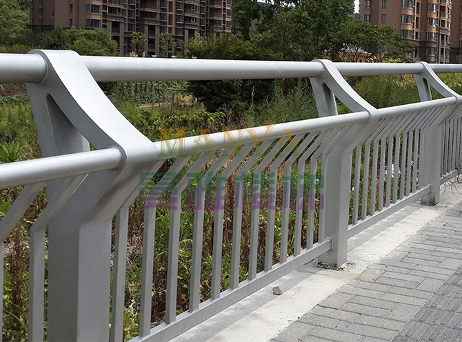 不銹鋼雙扶手橋梁欄桿 MH-Q12