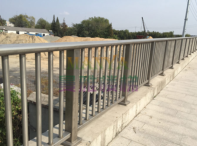 空心管橋梁護(hù)欄 MH-Q16